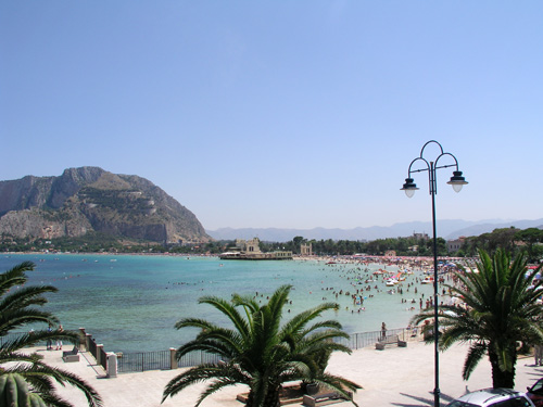 007-072404-48-Beach, Palermo