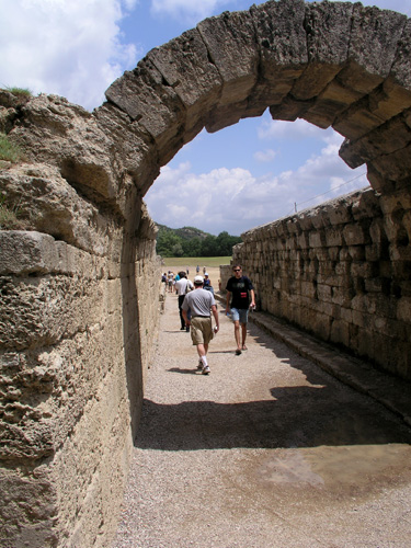 027-072704-9-entrance to competition field, Olympia